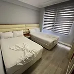 Dimo Hotel